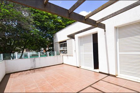Casa para alugar com 314m², 7 quartos e 4 vagasVaranda