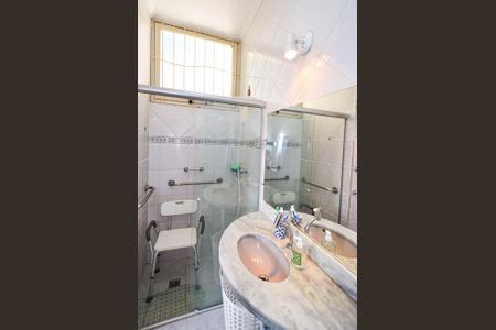 Casa para alugar com 314m², 7 quartos e 4 vagasBanheiro suite