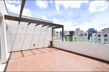 Casa para alugar com 314m², 7 quartos e 4 vagasVaranda