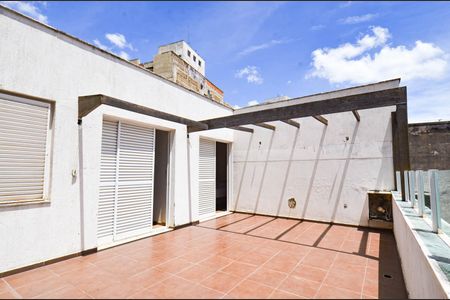 Casa para alugar com 314m², 7 quartos e 4 vagasVaranda