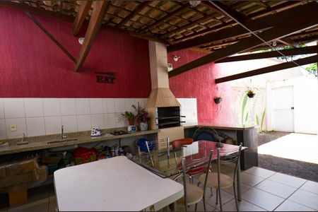 Casa para alugar com 314m², 7 quartos e 4 vagasEspaço gourmet