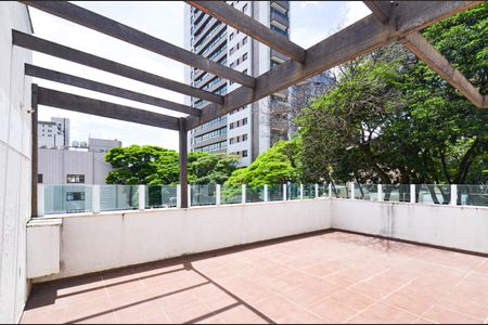 Casa para alugar com 314m², 7 quartos e 4 vagasVaranda