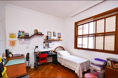 Casa para alugar com 314m², 7 quartos e 4 vagasQuarto6