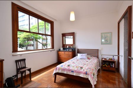 Casa para alugar com 314m², 7 quartos e 4 vagasQuarto2/ suite