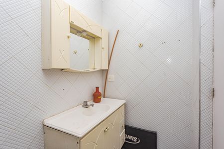 Casa à venda com 220m², 3 quartos e 2 vagas Casa à venda com 220m², 3 quartos e 2 vagasBanheiro da Suíte 3