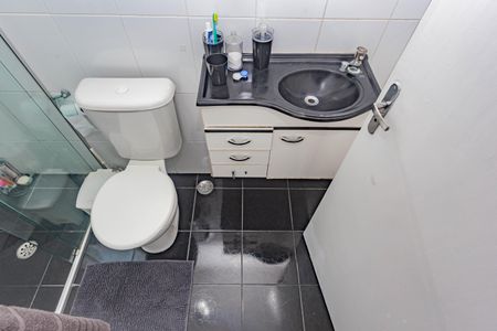 Casa à venda com 220m², 3 quartos e 2 vagas Casa à venda com 220m², 3 quartos e 2 vagasBanheiro da Suíte 2