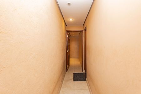 Casa à venda com 220m², 3 quartos e 2 vagas Casa à venda com 220m², 3 quartos e 2 vagasHall de entrada