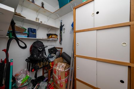 Apartamento à venda com 55m², 2 quartos e 1 vaga Apartamento à venda com 55m², 2 quartos e 1 vagaQuarto de Serviço