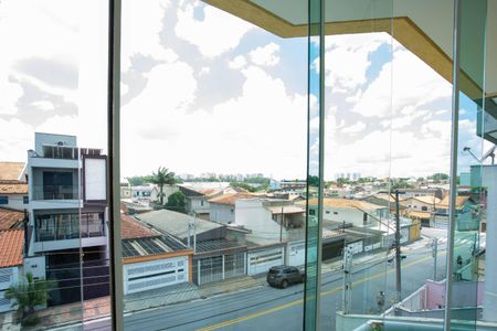 Casa à venda com 237m², 4 quartos e 5 vagasVaranda da Suite 1