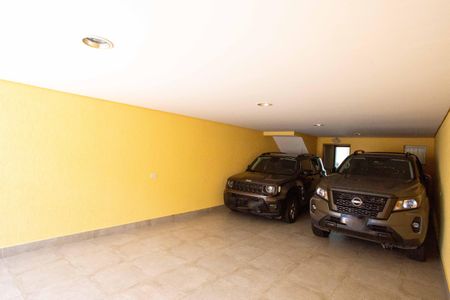 Casa à venda com 237m², 4 quartos e 5 vagasGaragem