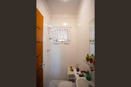 Casa à venda com 237m², 4 quartos e 5 vagasBanheiro de serviço