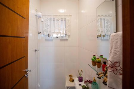 Casa à venda com 237m², 4 quartos e 5 vagasBanheiro de serviço