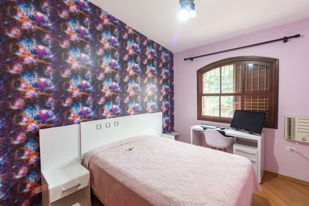 Casa à venda com 300m², 3 quartos e 6 vagas Casa à venda com 300m², 3 quartos e 6 vagasQuarto 3