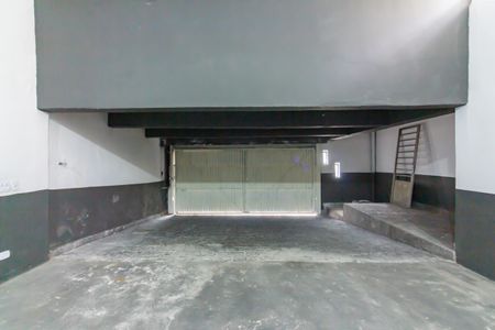 Casa à venda com 300m², 3 quartos e 6 vagas Casa à venda com 300m², 3 quartos e 6 vagasGaragem