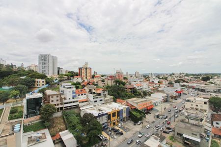 Apartamento à venda com 210m², 4 quartos e 2 vagas Apartamento à venda com 210m², 4 quartos e 2 vagasVista da Suíte 3