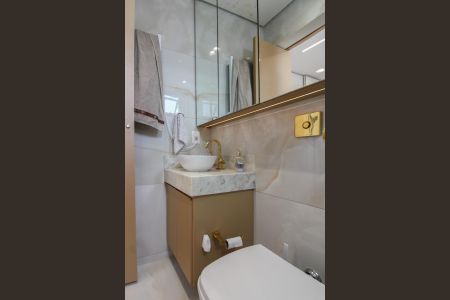 Apartamento à venda com 210m², 4 quartos e 2 vagas Apartamento à venda com 210m², 4 quartos e 2 vagasBanheiro da Suíte 3