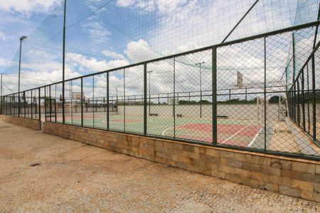 Apartamento à venda com 210m², 4 quartos e 2 vagas Apartamento à venda com 210m², 4 quartos e 2 vagasÁrea comum - Quadra