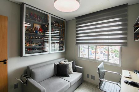 Apartamento à venda com 210m², 4 quartos e 2 vagas Apartamento à venda com 210m², 4 quartos e 2 vagasQuarto