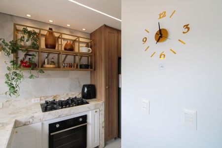 Apartamento à venda com 210m², 4 quartos e 2 vagas Apartamento à venda com 210m², 4 quartos e 2 vagasCozinha