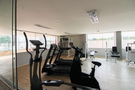 Apartamento à venda com 210m², 4 quartos e 2 vagas Apartamento à venda com 210m², 4 quartos e 2 vagasÁrea comum - Academia