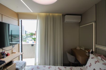 Apartamento à venda com 210m², 4 quartos e 2 vagas Apartamento à venda com 210m², 4 quartos e 2 vagasSuíte 3