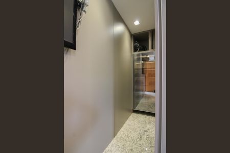 Apartamento à venda com 210m², 4 quartos e 2 vagas Apartamento à venda com 210m², 4 quartos e 2 vagasSuíte 2