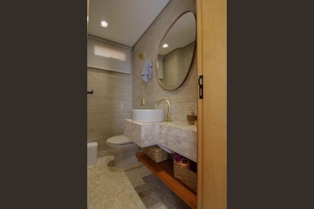 Apartamento à venda com 210m², 4 quartos e 2 vagas Apartamento à venda com 210m², 4 quartos e 2 vagasLavabo