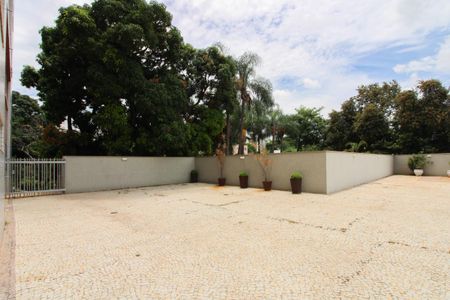 Apartamento à venda com 210m², 4 quartos e 2 vagas Apartamento à venda com 210m², 4 quartos e 2 vagasÁrea comum