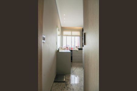 Apartamento à venda com 210m², 4 quartos e 2 vagas Apartamento à venda com 210m², 4 quartos e 2 vagasCloset da suíte 1