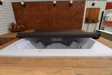 Apartamento à venda com 210m², 4 quartos e 2 vagas Apartamento à venda com 210m², 4 quartos e 2 vagasCobertura