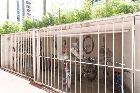 Apartamento para alugar com 82m², 3 quartos e 1 vaga Apartamento para alugar com 82m², 3 quartos e 1 vagaÁrea comum - Bicicletário