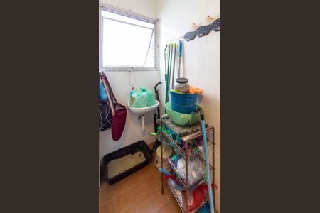 Apartamento para alugar com 82m², 3 quartos e 1 vaga Apartamento para alugar com 82m², 3 quartos e 1 vagaBanheiro de serviço