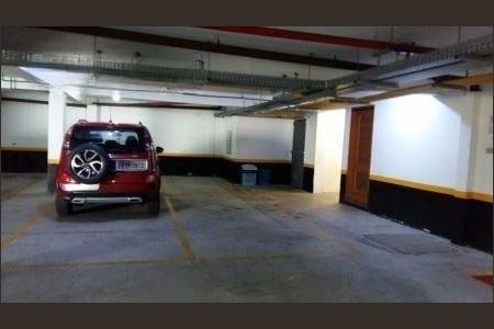 Casa de condomínio à venda com 350m², 4 quartos e 4 vagas