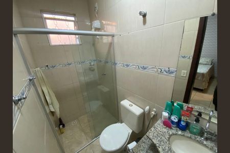 Casa à venda com 117m², 2 quartos e 2 vagas