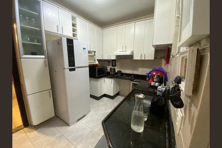 Casa à venda com 117m², 2 quartos e 2 vagas