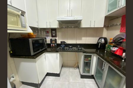 Casa à venda com 117m², 2 quartos e 2 vagas