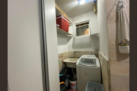 Casa à venda com 117m², 2 quartos e 2 vagas