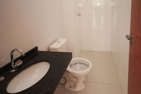 Apartamento à venda com 78m², 2 quartos e 1 vaga Apartamento à venda com 78m², 2 quartos e 1 vagaBanheiro