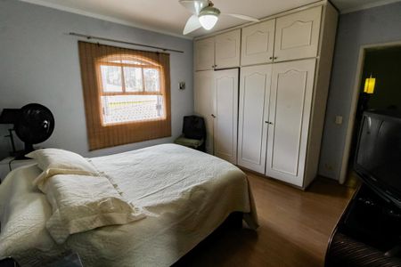 Casa à venda com 227m², 3 quartos e 4 vagasSuíte 3