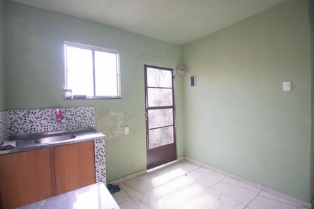 Studio para alugar com 30m², 1 quarto e sem vaga Studio para alugar com 30m², 1 quarto e sem vagaCozinha