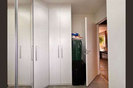 Apartamento à venda com 65m², 2 quartos e 2 vagasQuarto 1