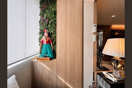 Apartamento à venda com 65m², 2 quartos e 2 vagasSacada