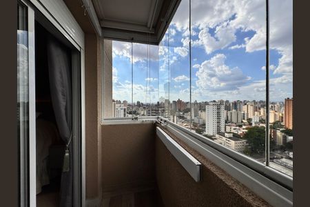Apartamento à venda com 65m², 2 quartos e 2 vagasSacada da suíte 