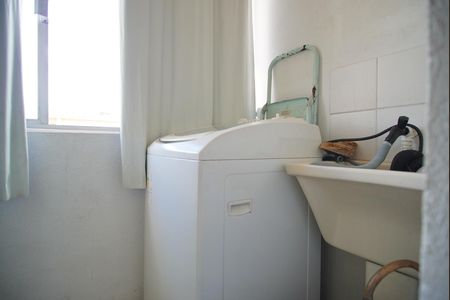 Apartamento à venda com 69m², 2 quartos e 1 vagaÁrea de Serviço