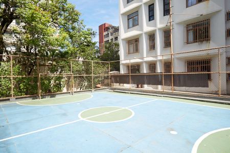 Apartamento à venda com 320m², 4 quartos e 2 vagas Apartamento à venda com 320m², 4 quartos e 2 vagasÁrea comum