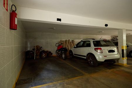 Apartamento à venda com 320m², 4 quartos e 2 vagas Apartamento à venda com 320m², 4 quartos e 2 vagasÁrea comum