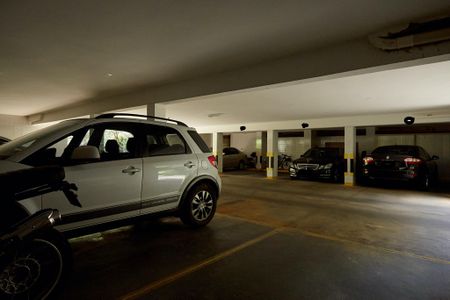 Apartamento à venda com 320m², 4 quartos e 2 vagas Apartamento à venda com 320m², 4 quartos e 2 vagasÁrea comum