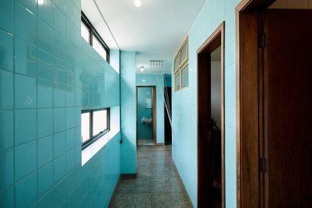 Apartamento à venda com 320m², 4 quartos e 2 vagas Apartamento à venda com 320m², 4 quartos e 2 vagasÁrea de Serviço