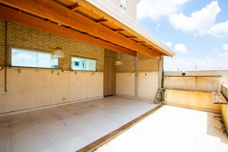 Apartamento à venda com 152m², 3 quartos e 2 vagas Apartamento à venda com 152m², 3 quartos e 2 vagasCobertura