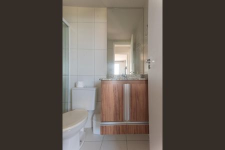 Apartamento à venda com 49m², 2 quartos e 1 vaga Apartamento à venda com 49m², 2 quartos e 1 vagaBanheiro